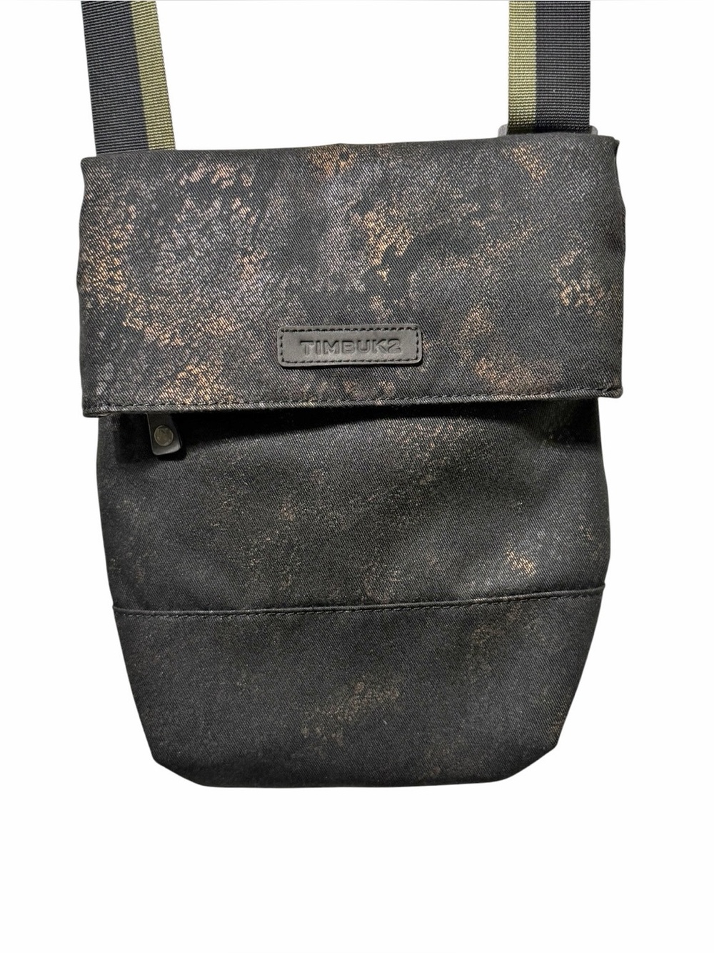 Timbuk2 Crossbody Fold Over Bag - Distressed Dark Gray & Bronze - EUC